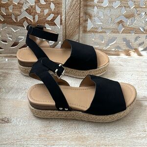 Women’s Espadrille Sandals